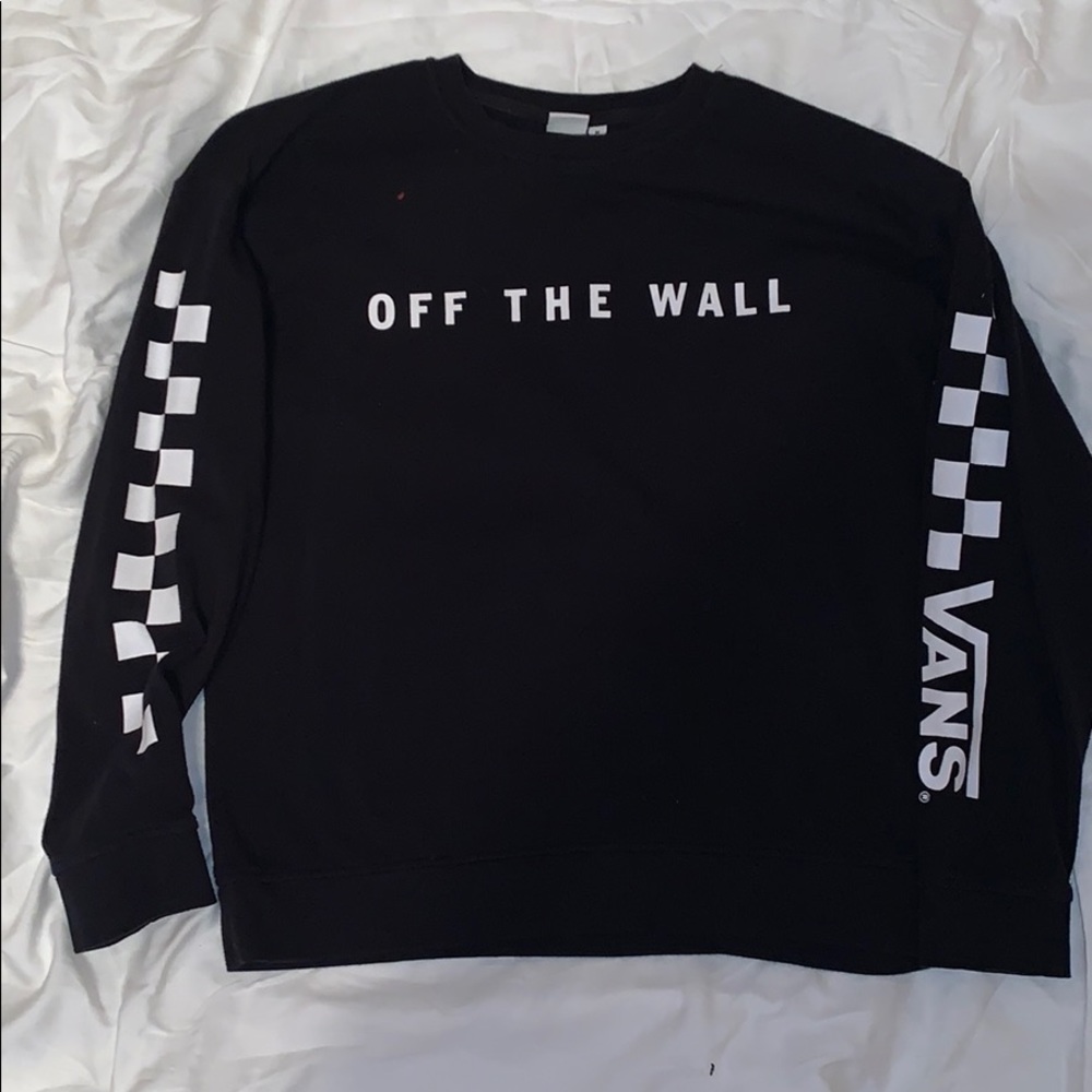 checkered vans pull over.